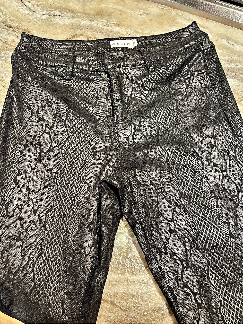 CELLO Black Snakeskin Print Skinny Jeans Animal Print Skinny Pants Size